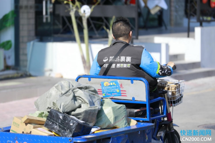 有菜鸟驿站无送货上门？夜间派送或是新思路