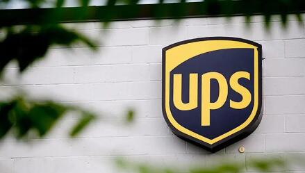 UPS将在旺季之后继续实施需求附加费